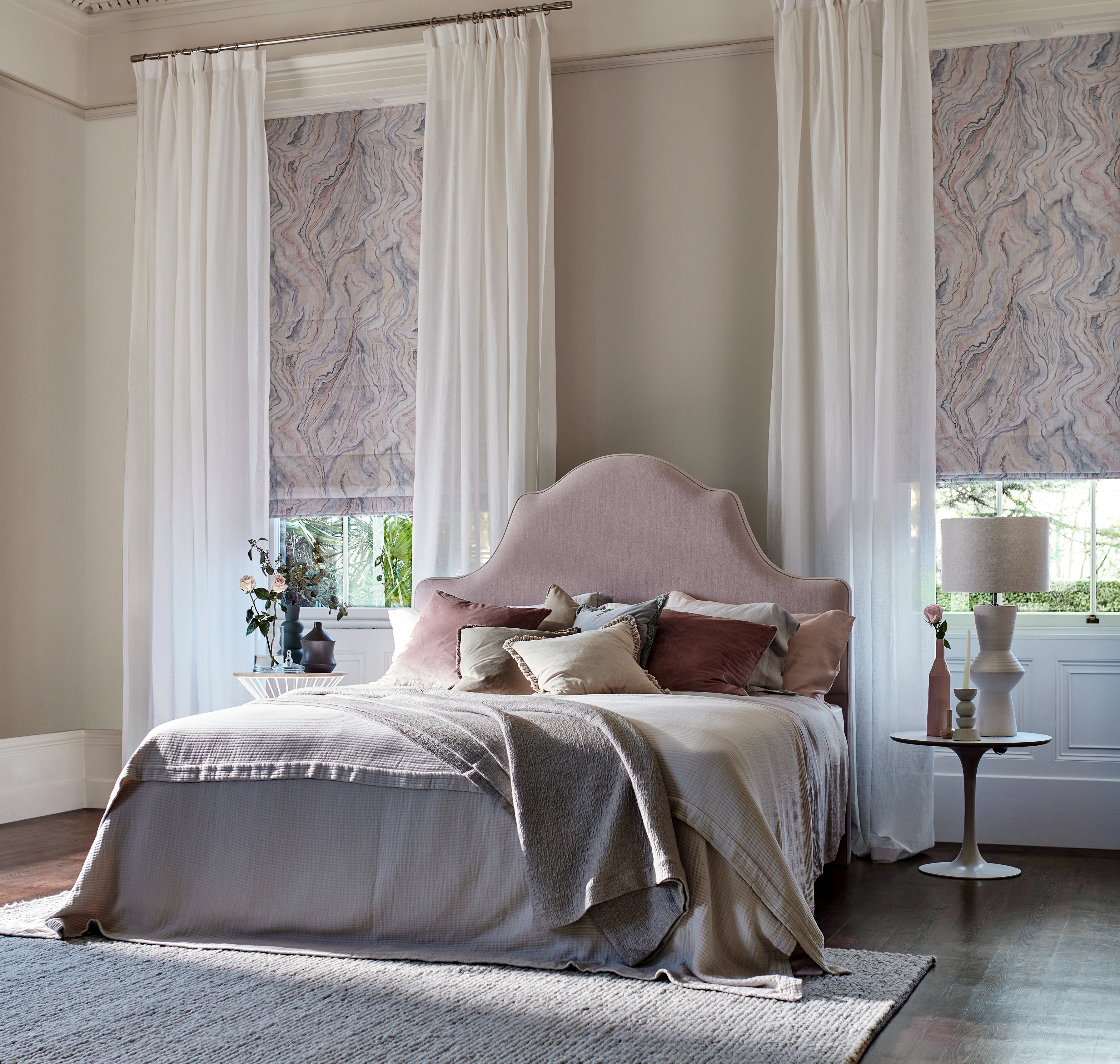 Tuiss Abelia Rose Quartz Roman Blind