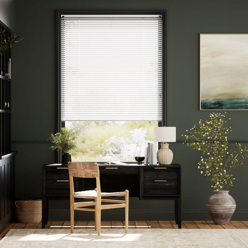 Colorized Atelier Warmest white Venetian Blind - 25mm Slat