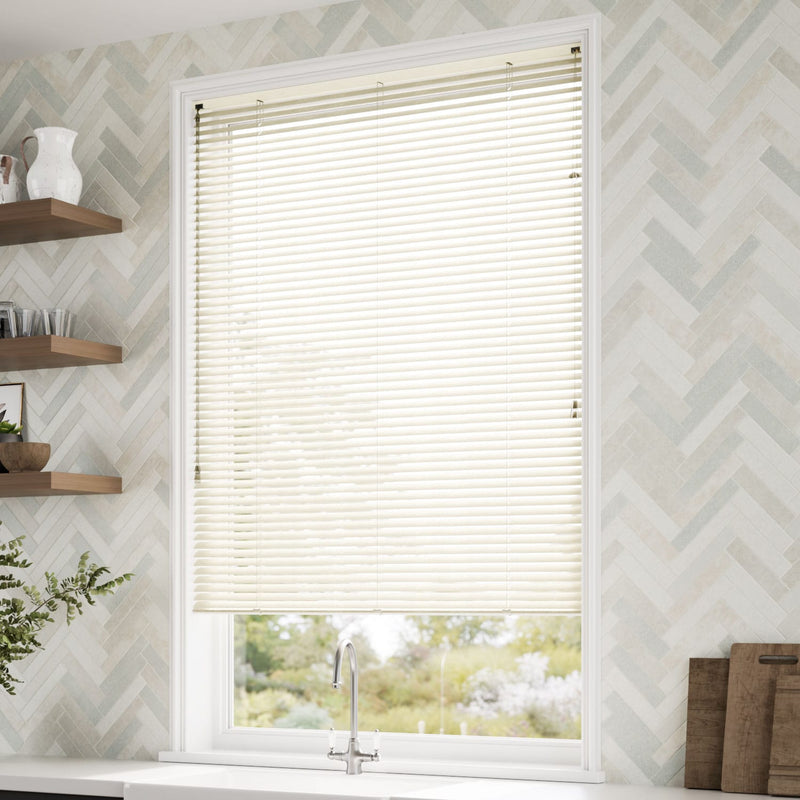 ColorizedZoom Woodgrain Ash Venetian Blind - 25mm Slat 2318