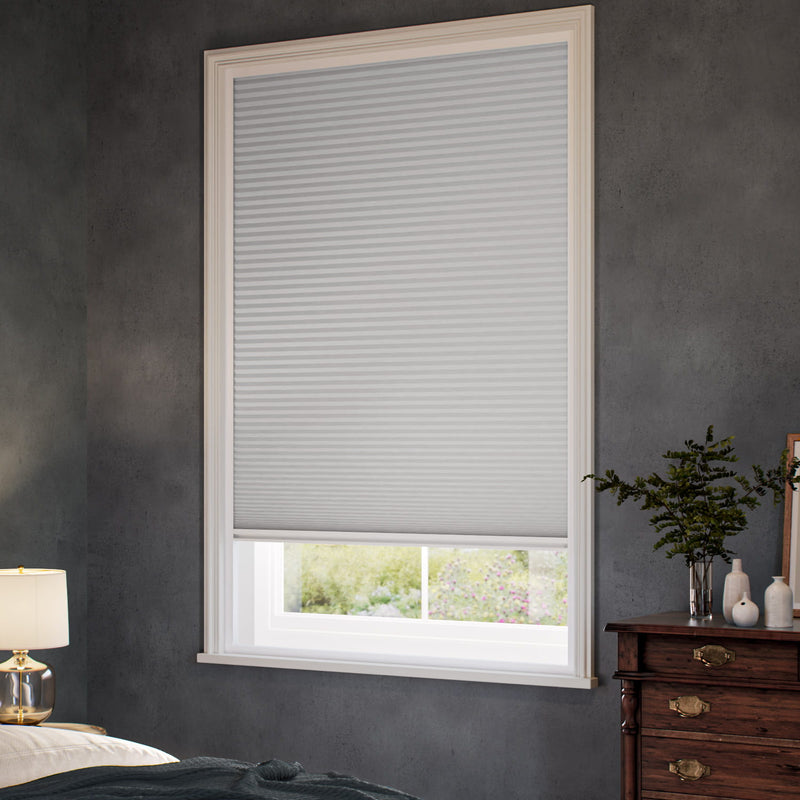 ColorizedZoom MaxShade Blackout Cloud Grey Thermal Blind