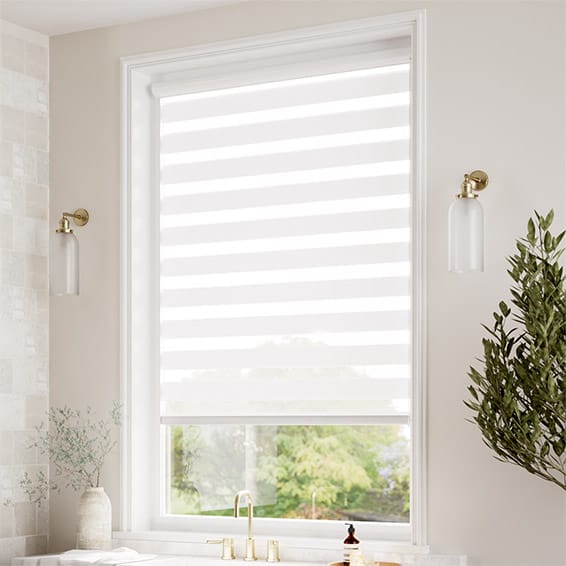 ColorizedZoom PerfectFIT Enjoy Soft White Roller Blind