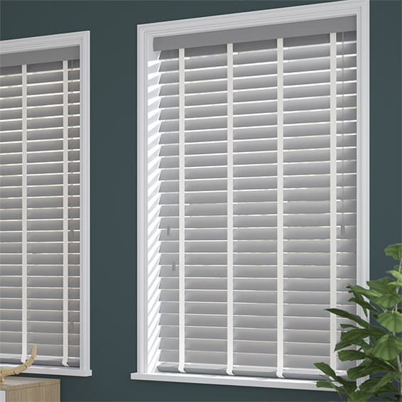 ColorizedZoom Metropolitan Iron & Parchment Wooden Blind - 50mm Slat 3105