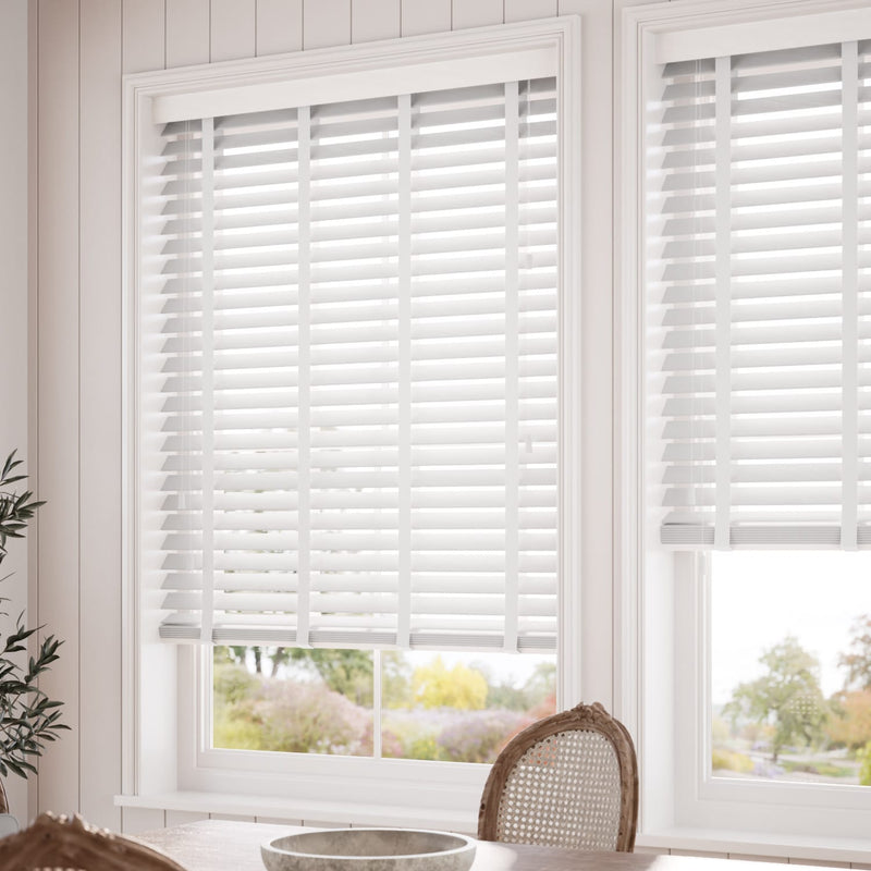 ColorizedZoom Tampa Alpine White & Igloo Faux Wood Blind - 50mm Slat 3215