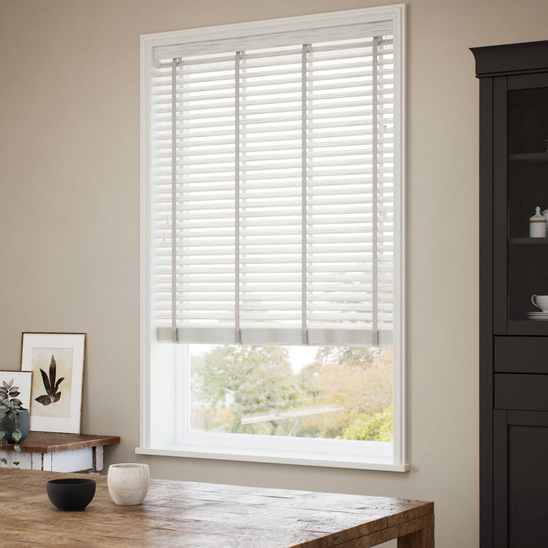 ColorizedZoom Birch Bark & Chevron Stucco Faux Wood Blind - 50mm Slat 3401