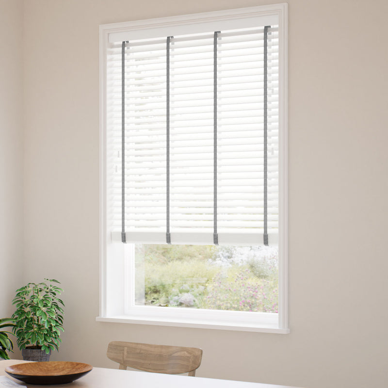 ColorizedZoom Pristine White & Chevron Charcoal Faux Wood Blind - 50mm Slat