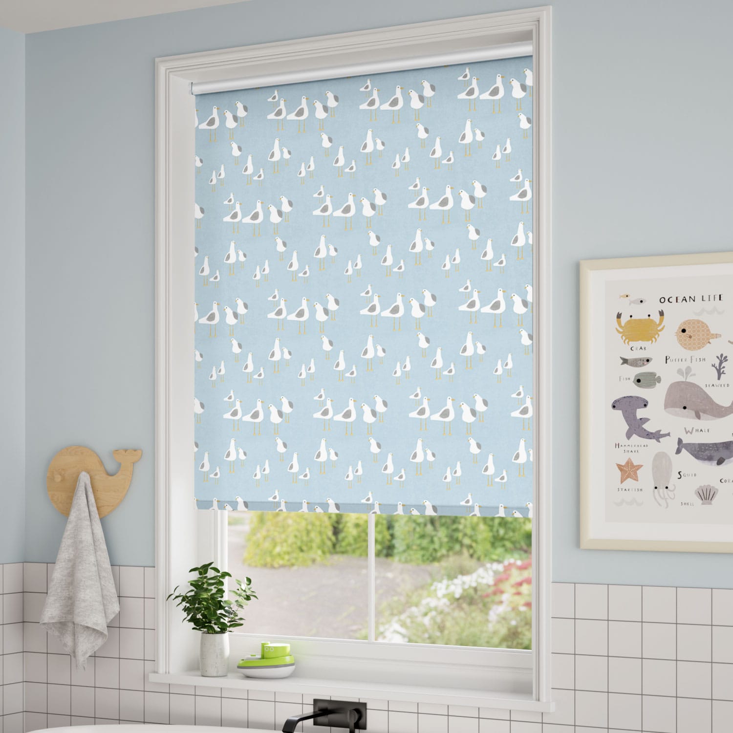 ColorizedZoom Splash Blackout Gulls Blue Haze Roller Blind 3556