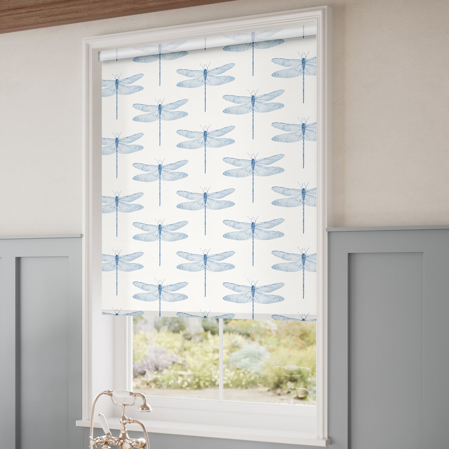 ColorizedZoom Demoiselle Dragonfly Cornflower  Roller Blind 3619