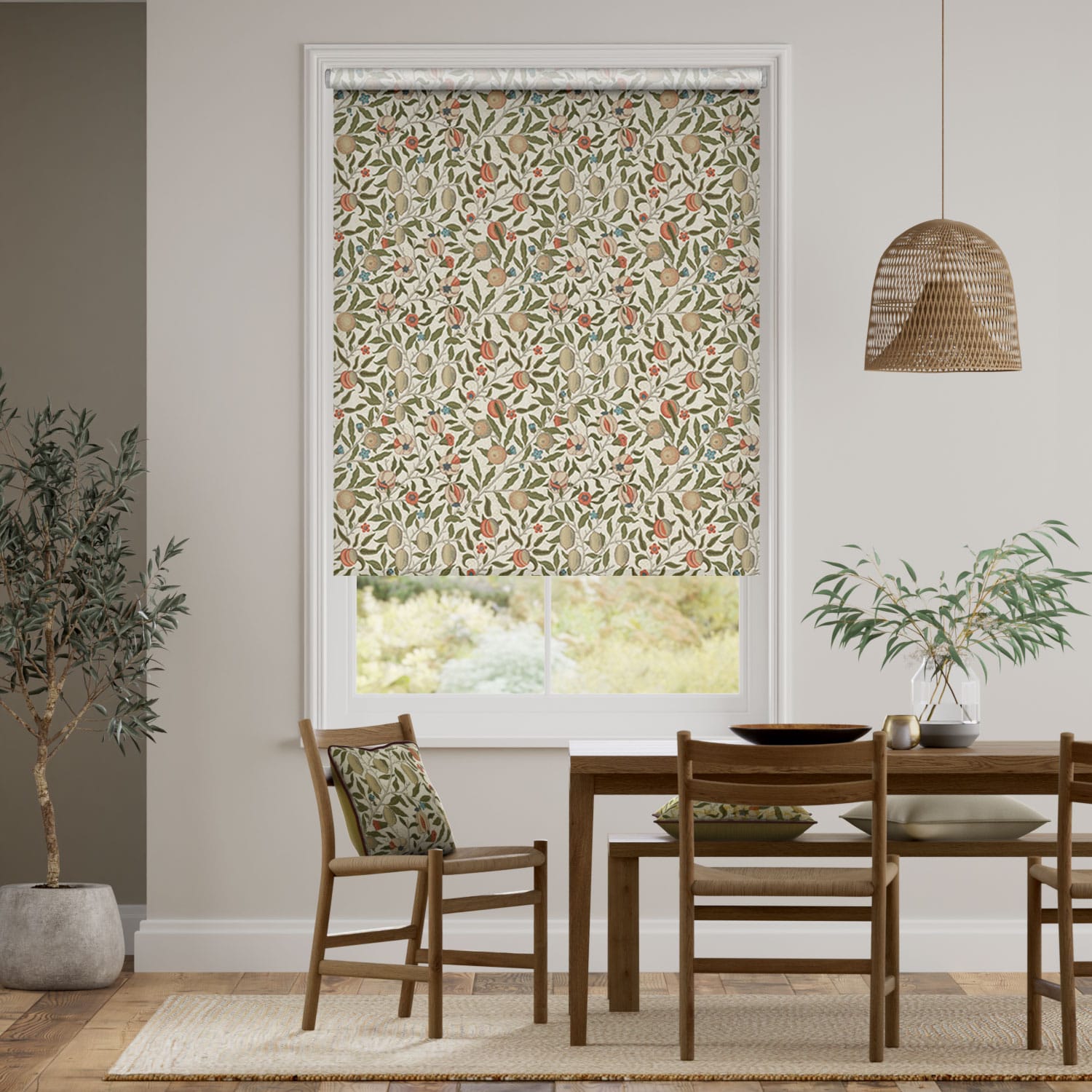 Colorized William Morris Fruit Autumn Roller Blind 3815