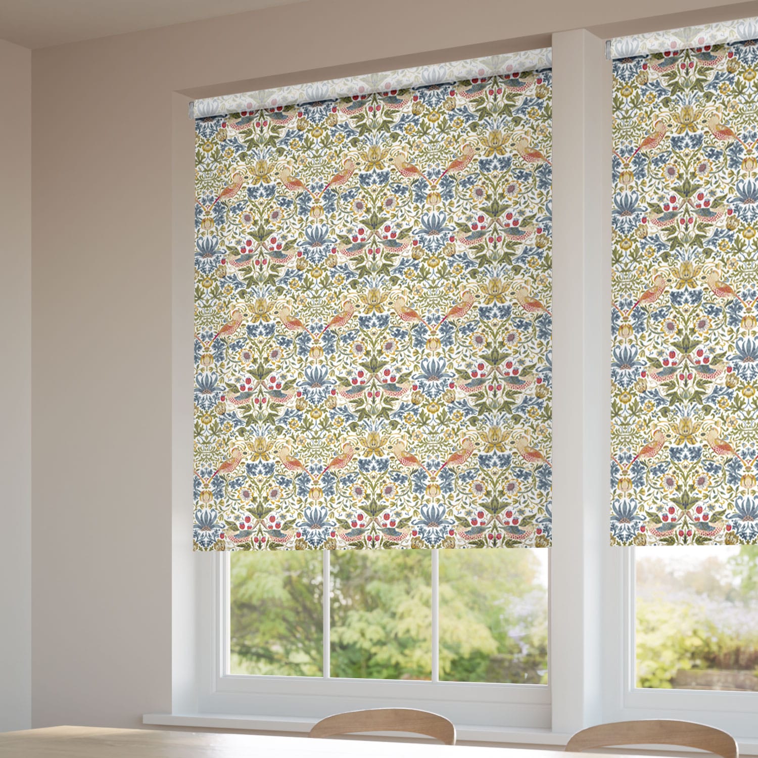 ColorizedZoom William Morris Strawberry Thief Natural Roller Blind 3819