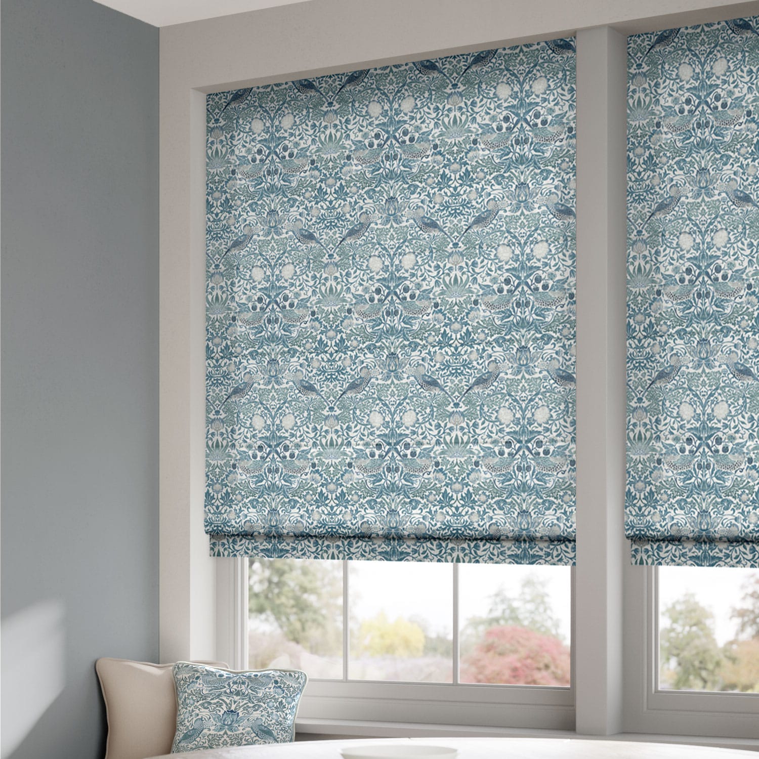 ColorizedZoom William Morris Strawberry Thief Sky Roman Blind 7093