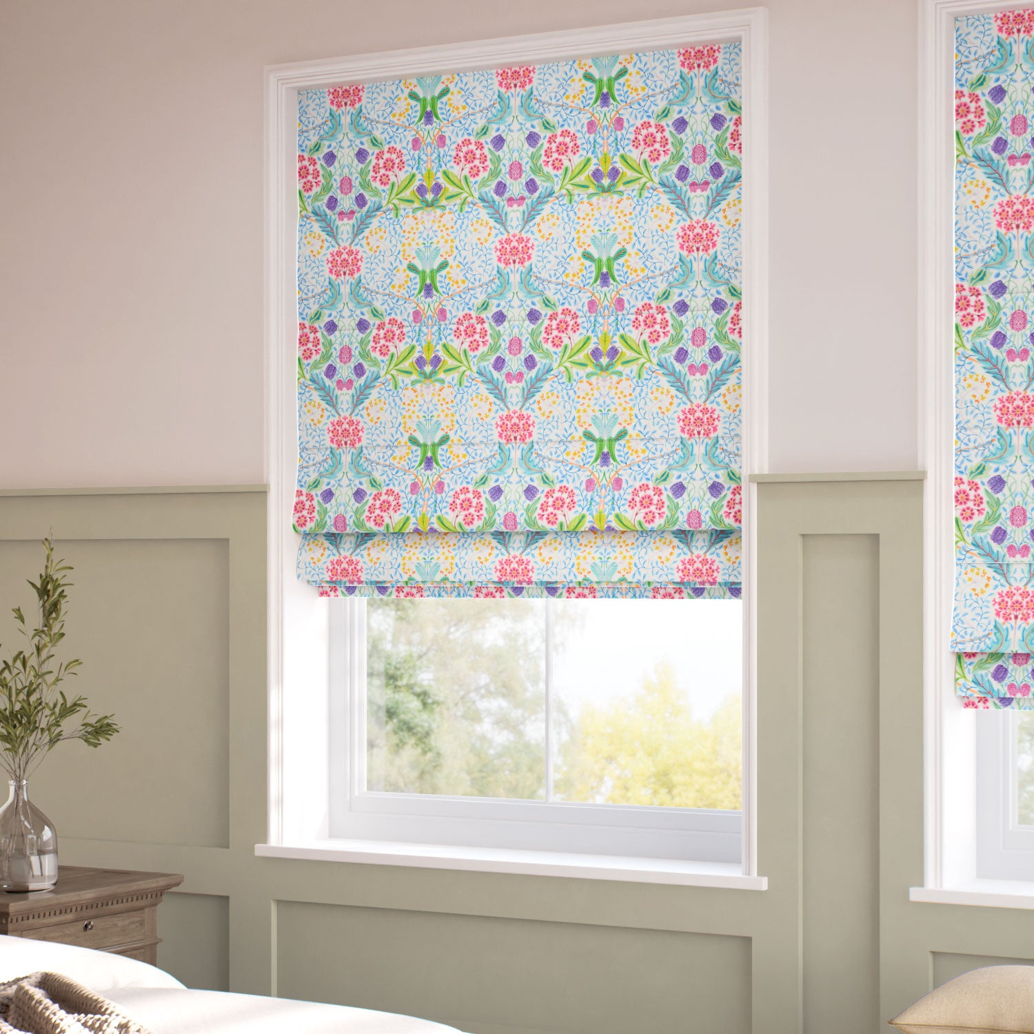 ColorizedZoom Elm House Summer Green Roman Blind 7835