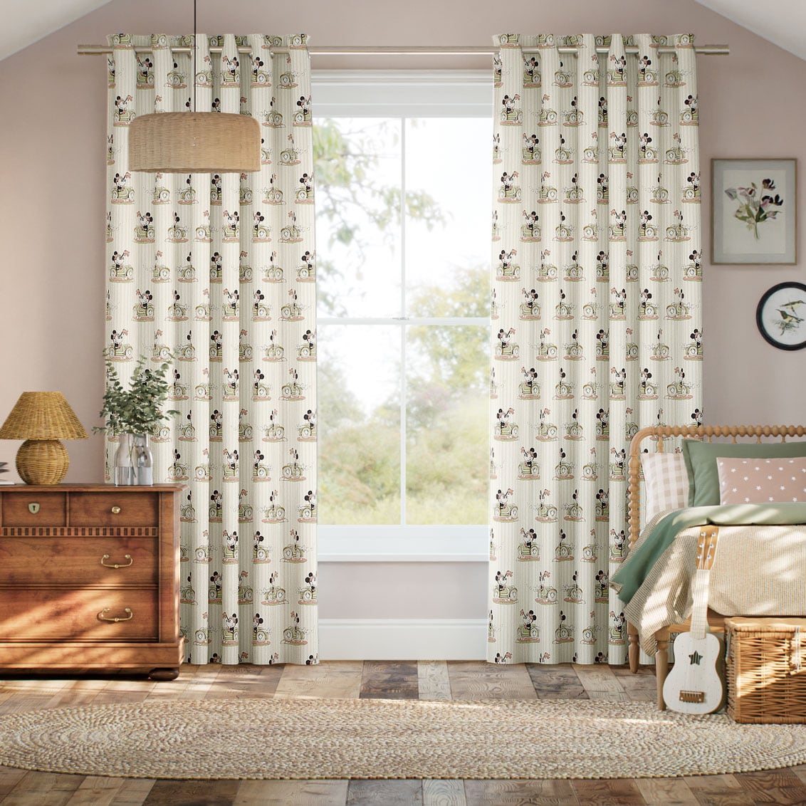 Colorized Minnie On The Move Stripe Natural Curtains 9132