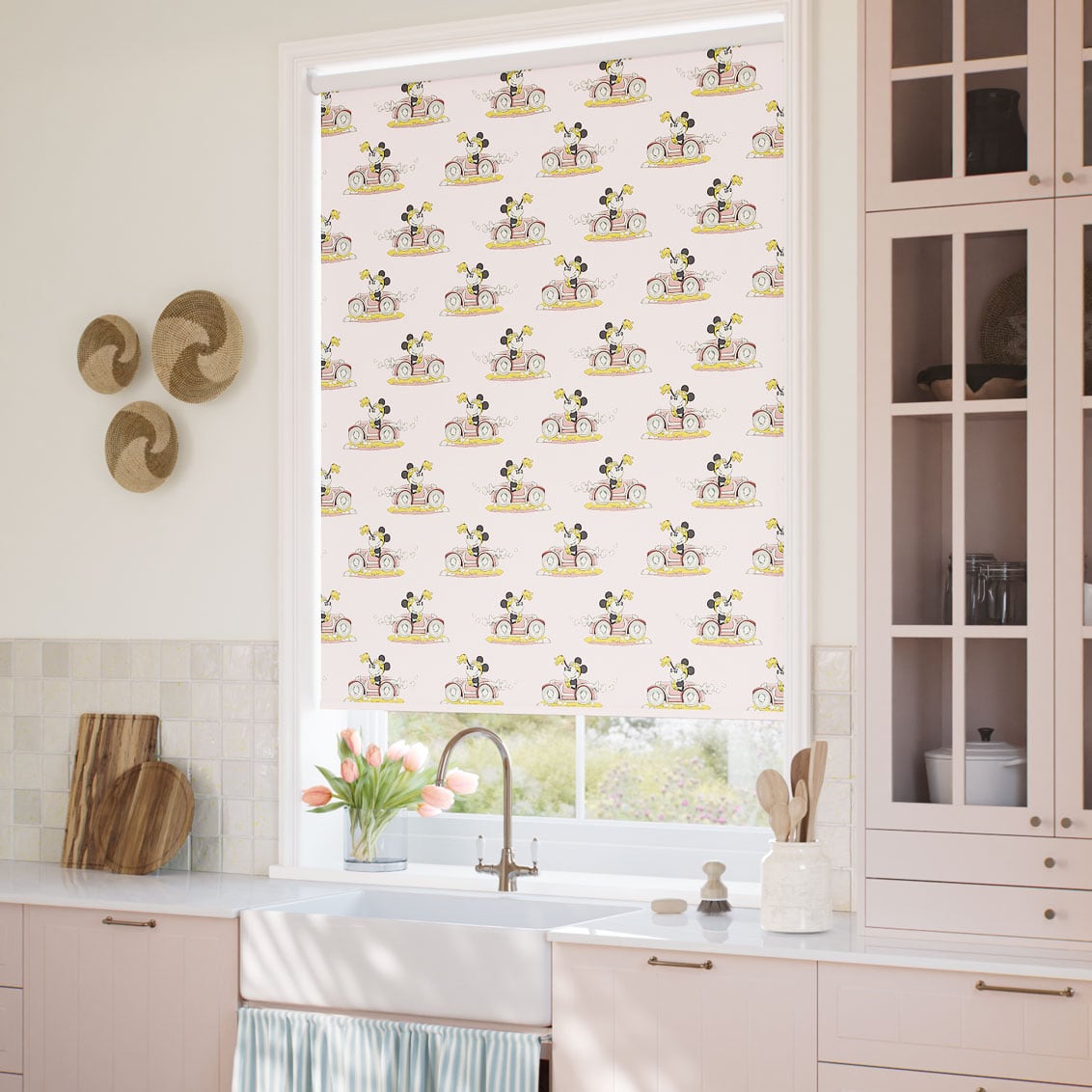 ColorizedZoom Minnie On The Move Blackout Blush Roller Blind 9296