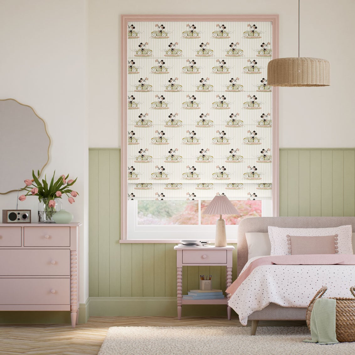 Colorized Minnie On The Move Stripe Natural Roman Blind 9411