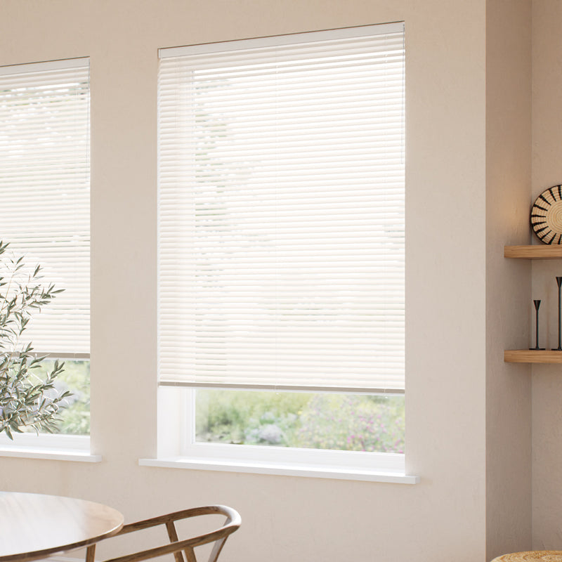 ColorizedZoom  10581