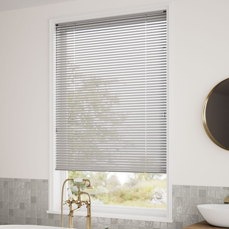 ColorizedZoom Essence Silver Venetian Blind - 25mm Slat 2272
