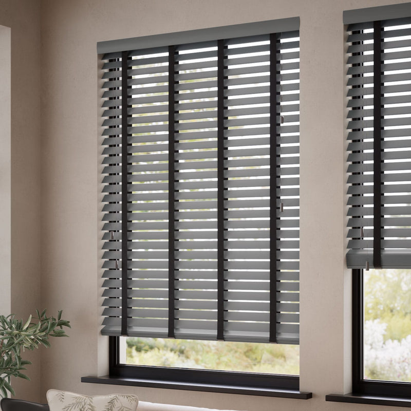 ColorizedZoom Husky Grey & Noir Wooden Blind - 50mm Slat 3262