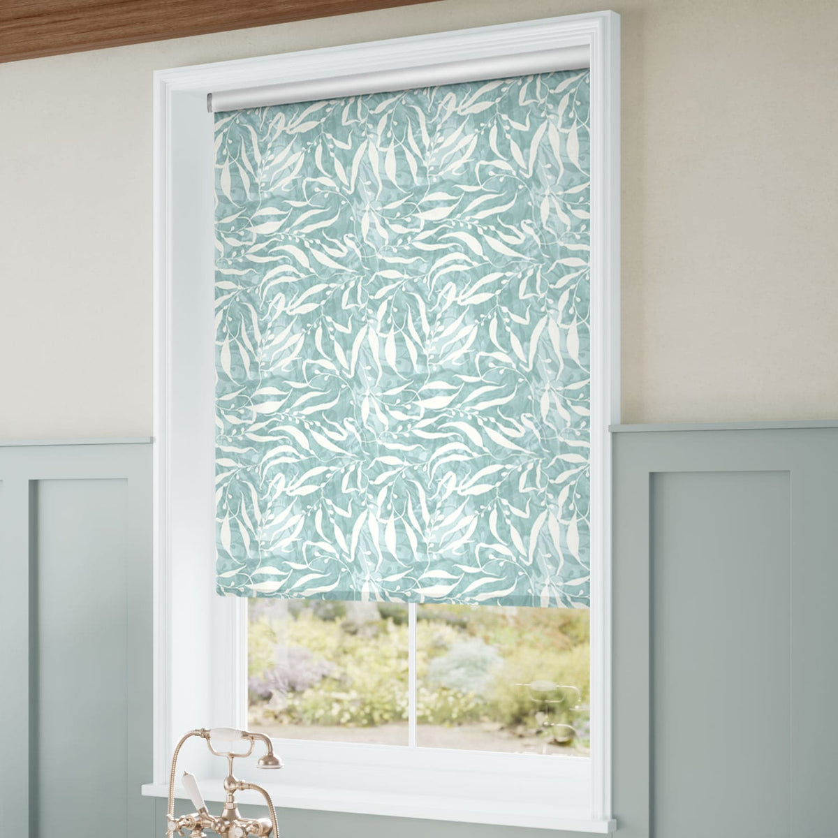 ColorizedZoom Splash Blackout Sea Kelp Soft Teal Roller Blind 4423