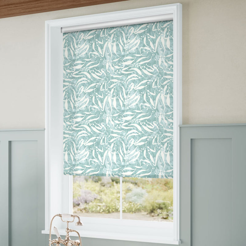 ColorizedZoom Splash Blackout Sea Kelp Soft Teal Roller Blind 4423