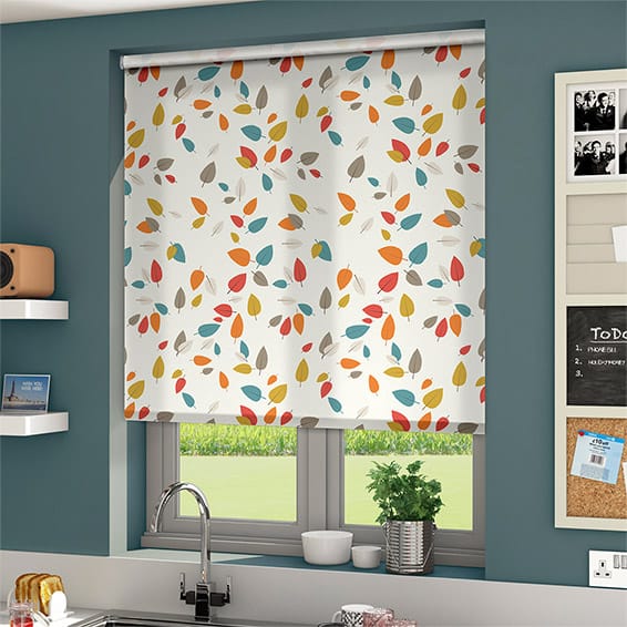 ColorizedZoom Twist2Go Seasons Summer Roller Blind 4566