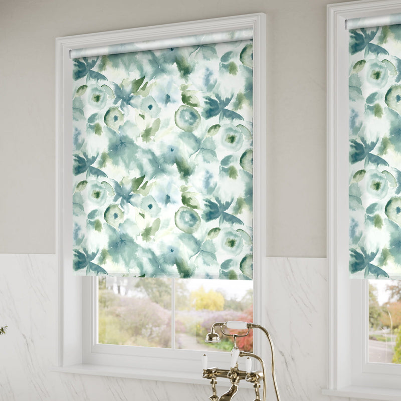ColorizedZoom Flores Seaspray  Roller Blind 5170