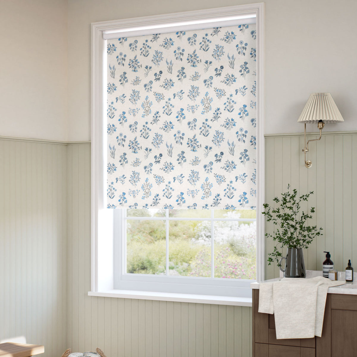 ColorizedZoom Twist2Go Shepherdly Meadow China Blue Roller Blind 5410
