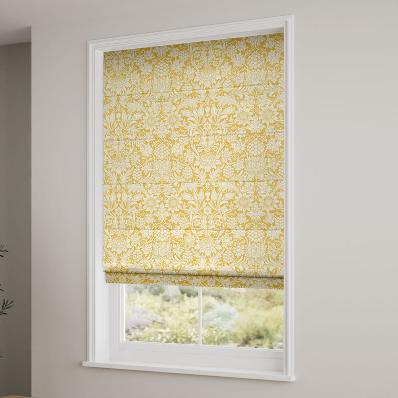 ColorizedZoom William Morris Sunflower Honey Roman Blind 7097