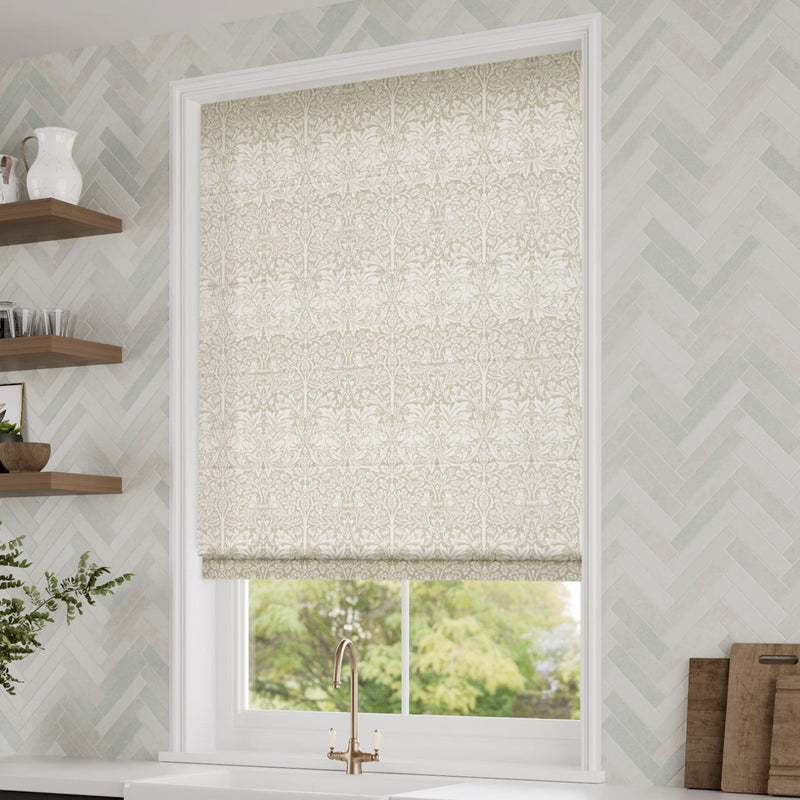 ColorizedZoom William Morris Brother Rabbit Parchment Roman Blind 7494