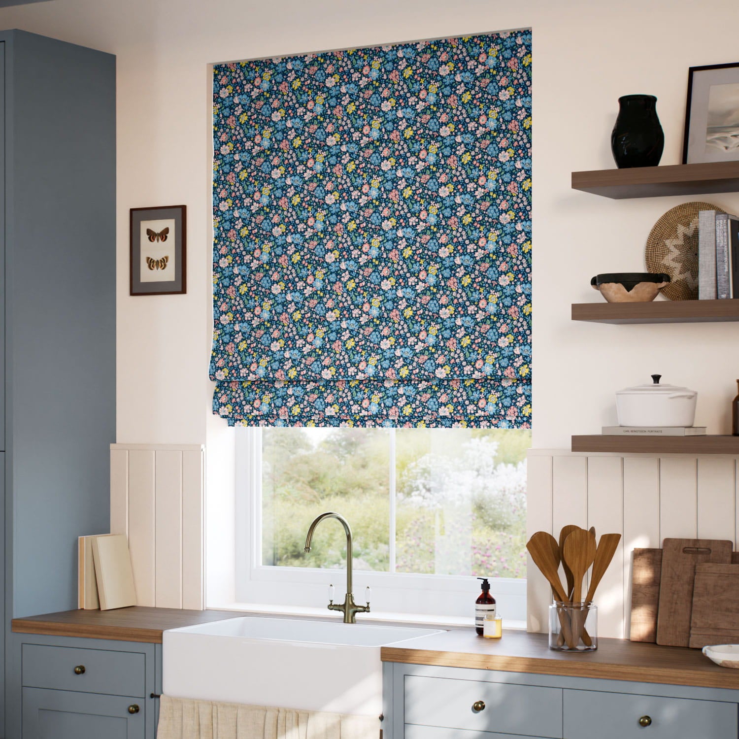 ColorizedZoom Glen Lyon Navy Roman Blind 7842
