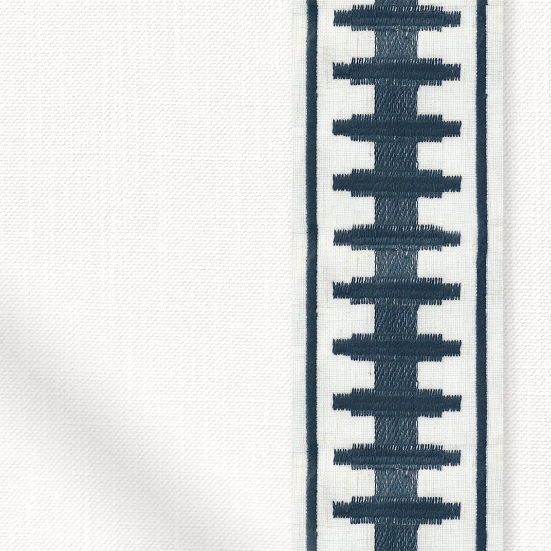 ColorizedZoom  8659