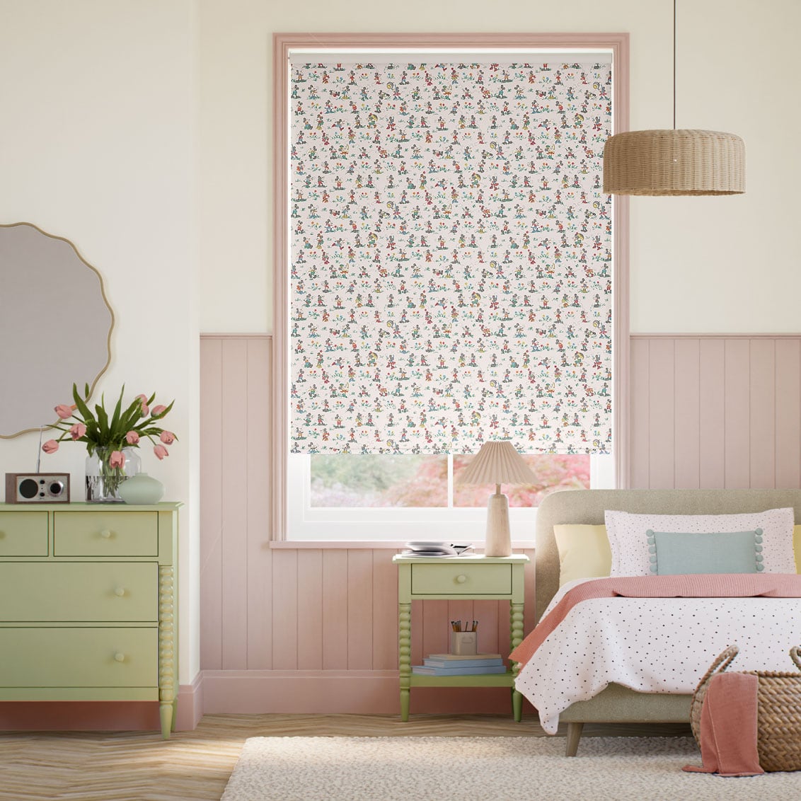 Colorized Mickey & Minnie Blackout Blush Roller Blind 9291