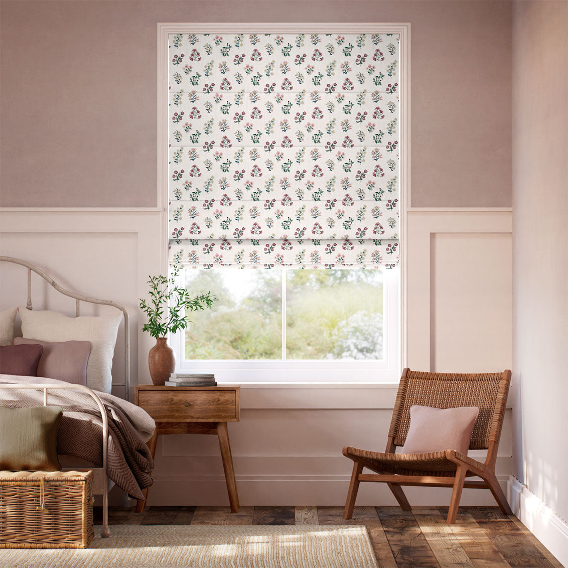 Colorized Leiden Berry Punch Roman Blind 9365