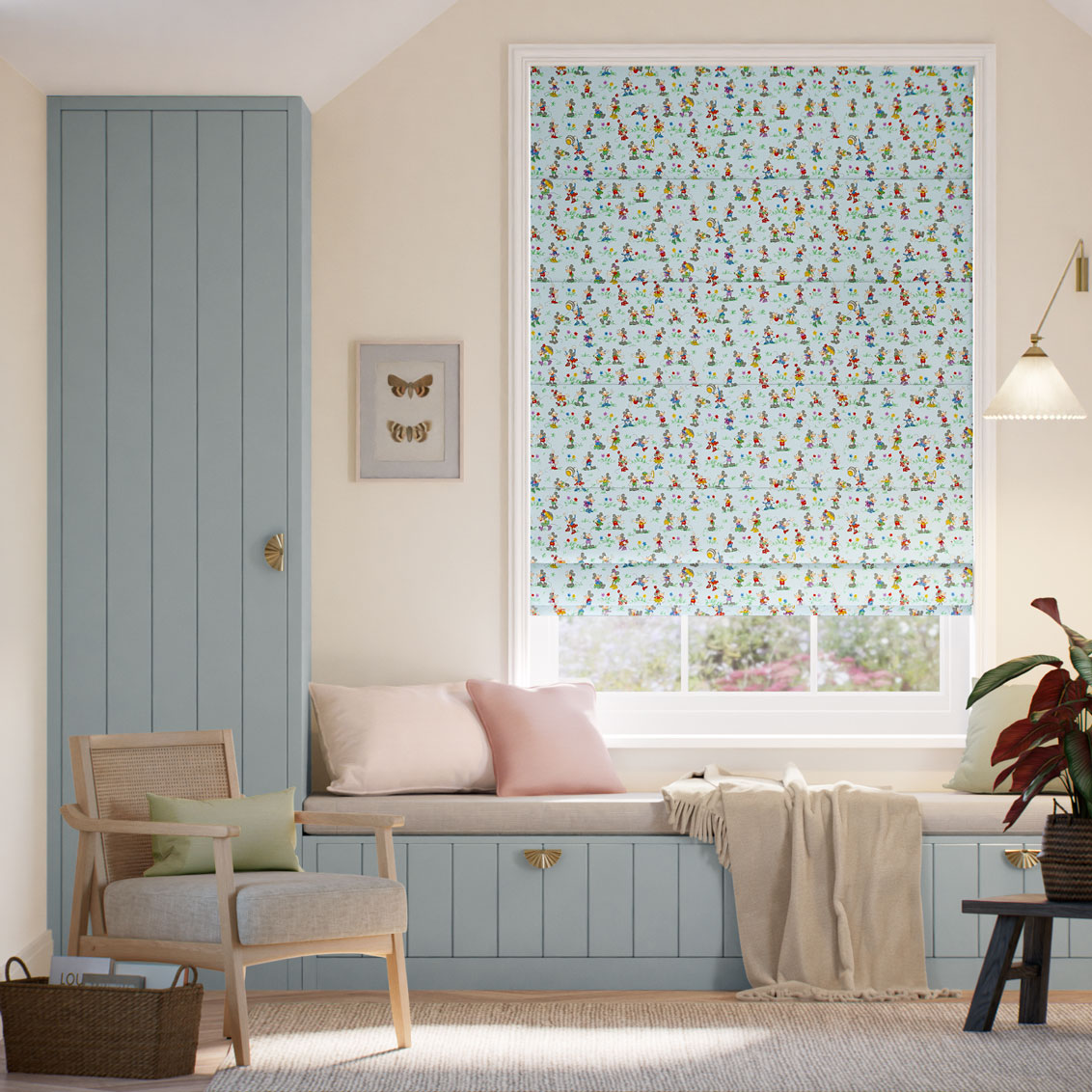 Colorized Mickey & Minnie Blue Roman Blind 9405